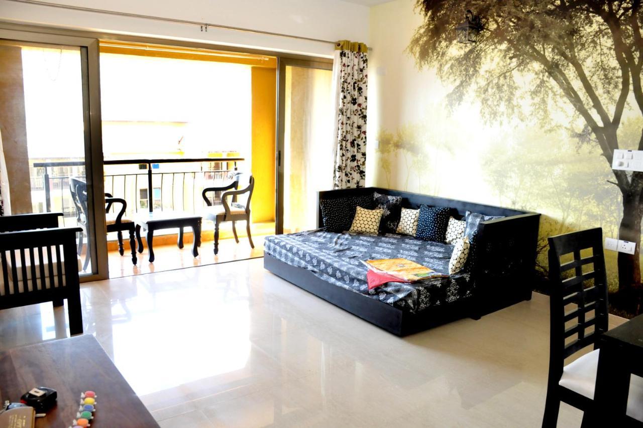 2Bhk Lake View Apartment Lavasa Luaran gambar
